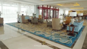 Karpet Hotel Shangri-La - Ruang Lobi dengan Karpet Biru