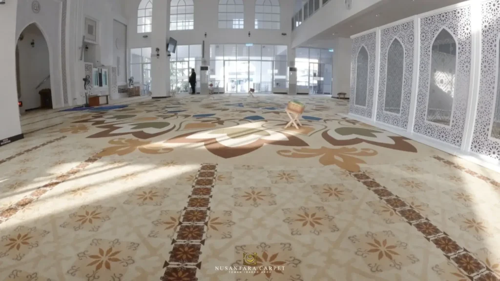 Selepas Pemasangan Karpet Masjid An Nasriyah - Pandangan Dewan Solat Utama