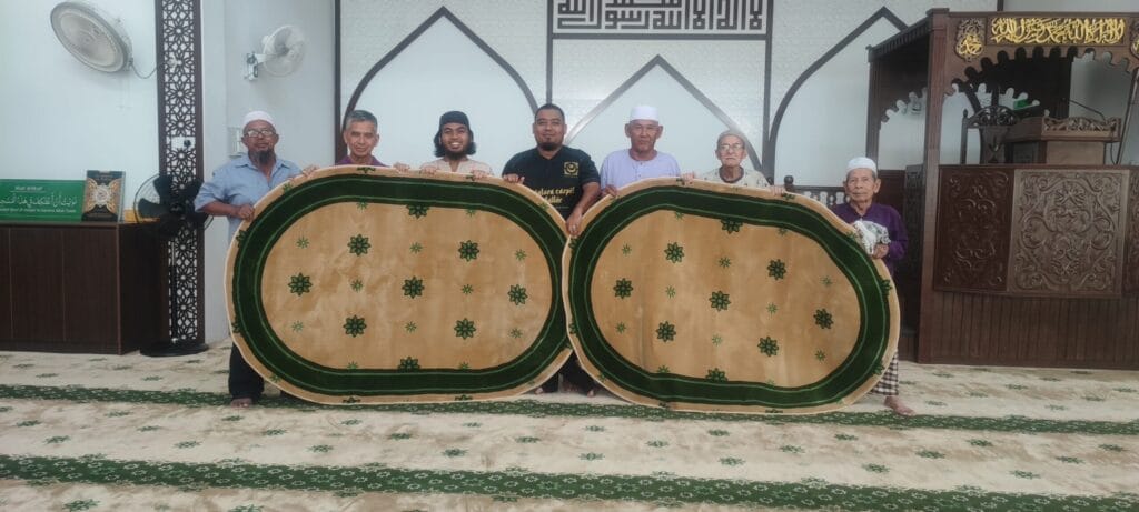 Karpet Premium Warna Berber di Masjid Jamek Uli Gali Tok Machang