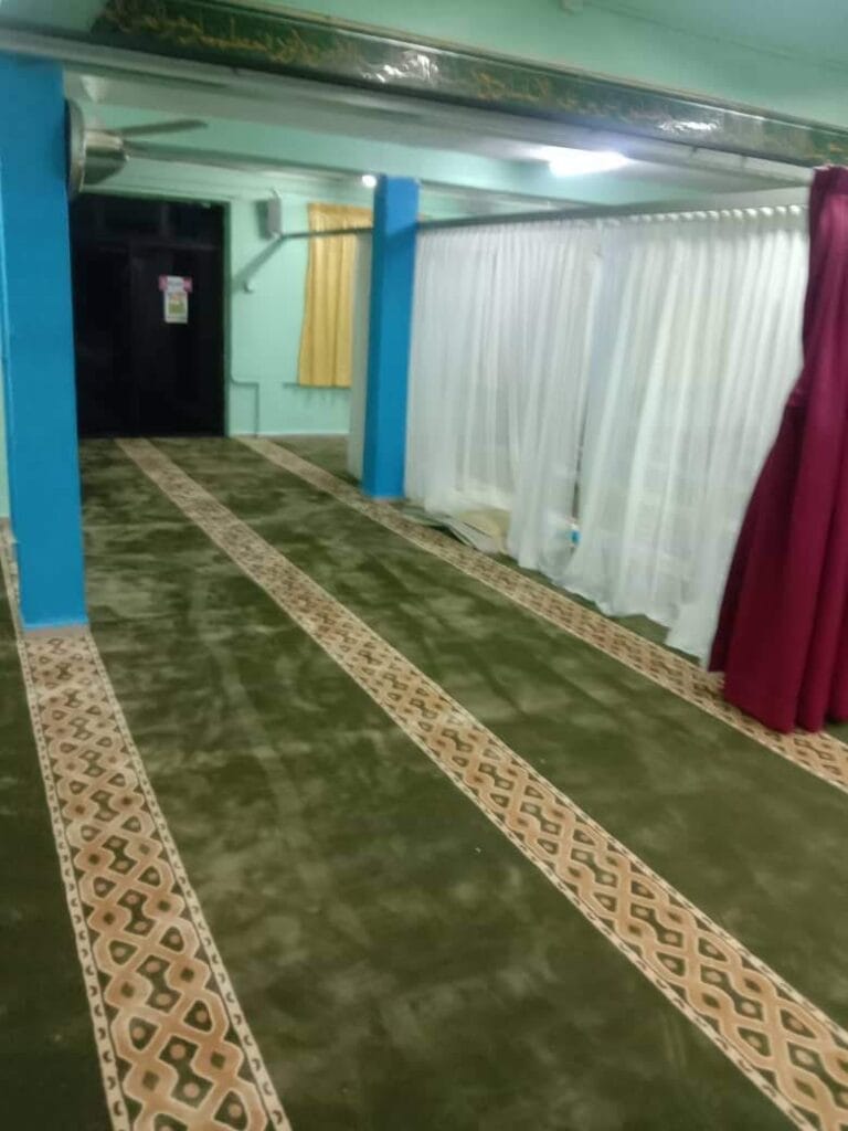Karpet Masjid Al - Ehsan Kg Chohong Jasin -1