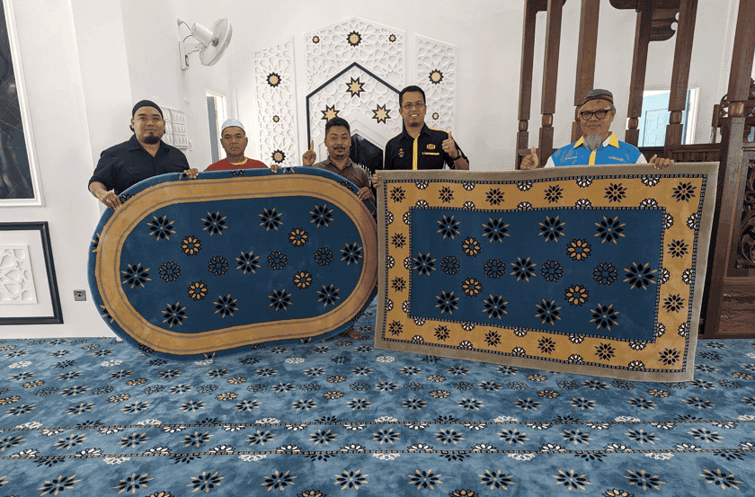 Karpet Premium Warna Biru di Masjid Al-Taqwa