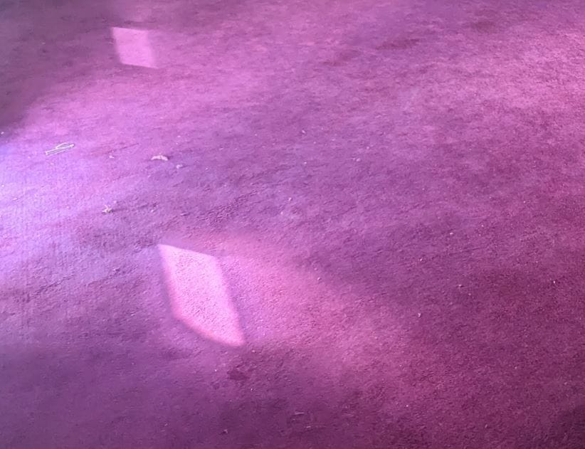 Karpet Premium Warna Hijau di Surau JPS Pahang Gambar Karpet Lama Surau