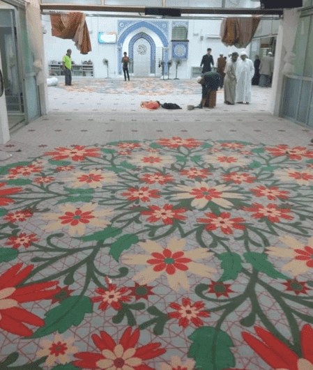 Karpet Premium Corak Bunga di SURAU AL RAUDHATUL FIRDAUS KAJANG​ Pandangan Kiri