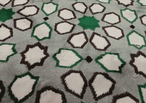Karpet Premium Corak Geometriks di SURAU TAHFIZ KEN RIMBA
