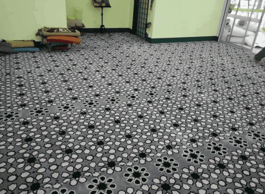 Pemasangan Karpet Premium Warna Kelabu di Surau KL