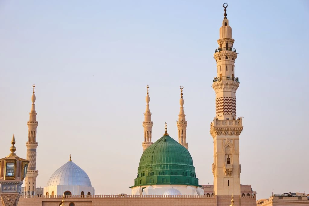Gambaran Sejarah & Keistimewaan Masjid Nabawi yang sangat cantik