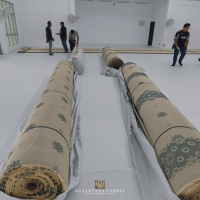 Semasa Pemasangan Karpet Masjid Jamek Ulu Gali Tok Macang